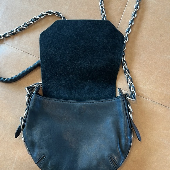 Rag & Bone Black Leather Expandable Cross Body Bag - Picture 4 of 9